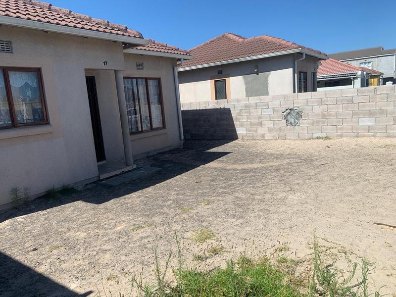 2 Bedroom Property for Sale in Delft Western Cape